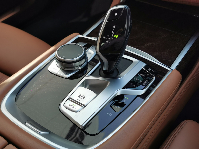 販促モール GGBAILEY BMW 7シリーズ 2013、2014、2015年 ベージュ